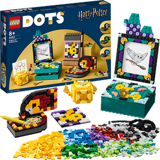 LEGO DOTS 41811 Hogwarts Harry Potter Schreibtisch-Set Bausatz, Mehrfarbig