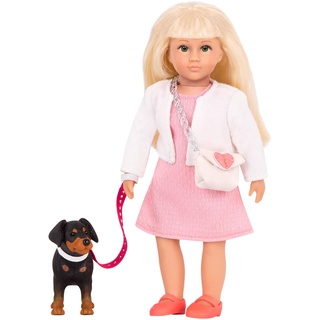 LORI 45739 Puppe Nadine & Hund Nix, 15cm, Lange Blonde Haare grüne Augen, ab 3 Jahre, Stehpuppe, beweglich, weicher Körper, Hund, Rottweiler, Haustier, Mehrfarbig