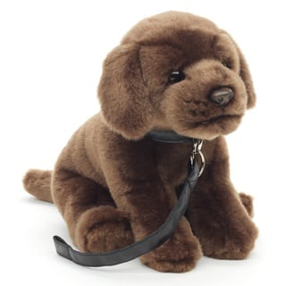 Uni-Toys - Labrador Welpe (braun), mit Leine - 23 cm (Höhe) - Plüsch-Hund - Plüschtier, Kuscheltier