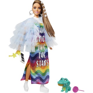 Barbie GYJ78 - Extra Puppe, Regenbogenkleid, blaue Rüschenjacke, Haustier-Krokodil, lange brünette Haare, mehrlagiges Outfit, Accessoires, flexible Gelenke, Spielzeug Geschenk für Kinder ab 3 Jahren