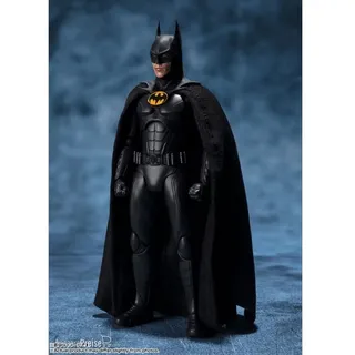 Bandai Tamashii Nations BTN65513-4 - The Flash S.H. Figuarts Actionfigur Batman 15 cm