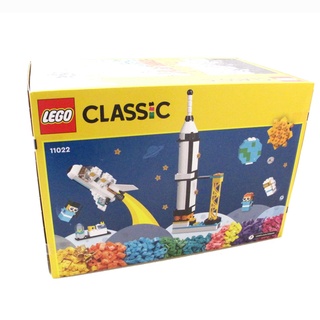 LEGO Classic Space Mission Toy Bausatz mit 10 Mini-Raummodellen ab 11022-5 Jahren (1700 Stück)