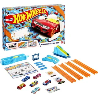 Hot Wheels GWN96 - Celebration Box Vollständiges Starterset mit 6 Fahrzeugen, Tracks und Rampen, Spielzeug Autorennbahn ab 4 Jahren
