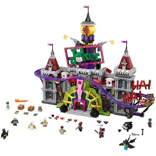 The LEGO Batman Movie 70922 The Joker Manor Spielzeug