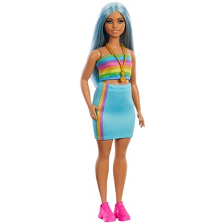 Barbie Fashionistas Puppe Nr. 218 mit Langen, blauen Haaren, Regenbogenoberteil und türkisfarbenem Rock, Modepuppe zum Sammeln anlässlich des 65. Jubiläums, HRH16