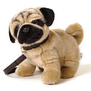 Uni-Toys - Mops, stehend (mit Leine) - 21 cm (Höhe) - Plüsch-Hund, Haustier - Plüschtier, Kuscheltier