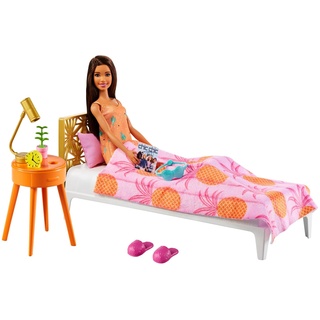 Barbie GRG86 - Schlafzimmer-Spielset und Barbie-Puppe (ca. 30 cm, brünett), Möbel-Spielset mit Puppe in Pyjamas und Zubehör, Geschenk für Kinder von 3 bis 7 Jahren