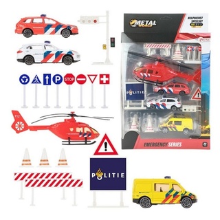 Toi-Toys Spielzeug-Feuerwehr »Krankenwagen Hubschrauber Autos Straßenschilder-Set aus Metal«