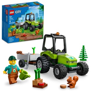 LEGO City Park Traktor 60390 - Spielzeug mit Anhänger für Kinder ab 5 Jahren - Bauernhof Fahrzeug Bauset mit Tierfiguren und Gärtner-Minifigur - Geschenkidee