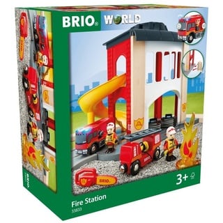 BRIO® Spielzeugeisenbahn-Gebäude World Gebäude Große Feuerwehr-Station mit Fahrzeug 12 Teile 33833